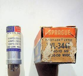 Vishay Sprague Vl-3441 Vintage Electrolytic Capacitor 50-40-10 Mfd 150vdc Usa Nos
