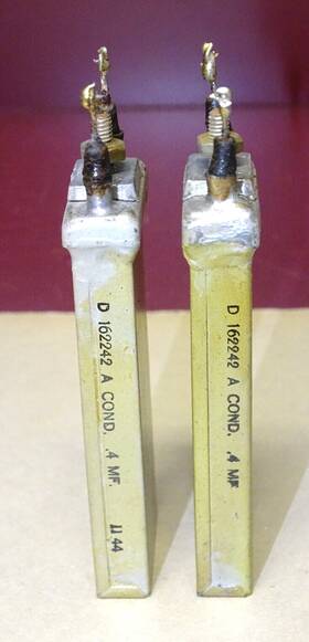 Western Electric 162242 Pair Type D 230-a Oil Condensers .4 Mfd