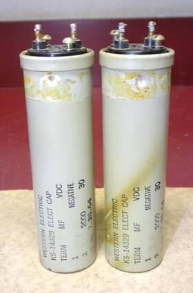 Western Electric Ks-14379 Pair Type Capacitors 2000 Mfd 30 Vdc