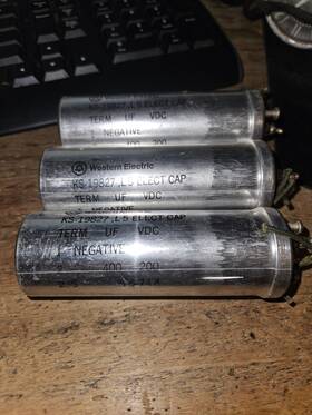 Western Electric Ks-19827-l5 3 Vintage Used 1974 Electric-ks 19827-l5 Capacitors 400uf 200vdc