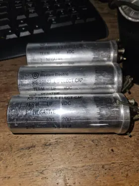Ks-19827-l5 Western Electric 3 Vintage Used 1974 Electric-ks 19827-l5 Capacitors 400uf 200vdc