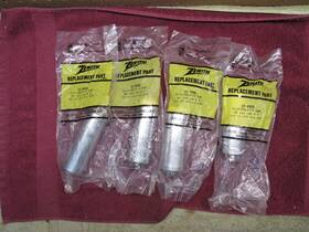 Zeniith 22-4500 4 Vintage Zenith Can Capacitor 200/100/4/4 Mfd 25/475/475/ Vdc Sprague